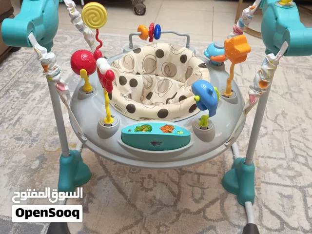 نطاطة أطفال مستعمل بحالة الجديد