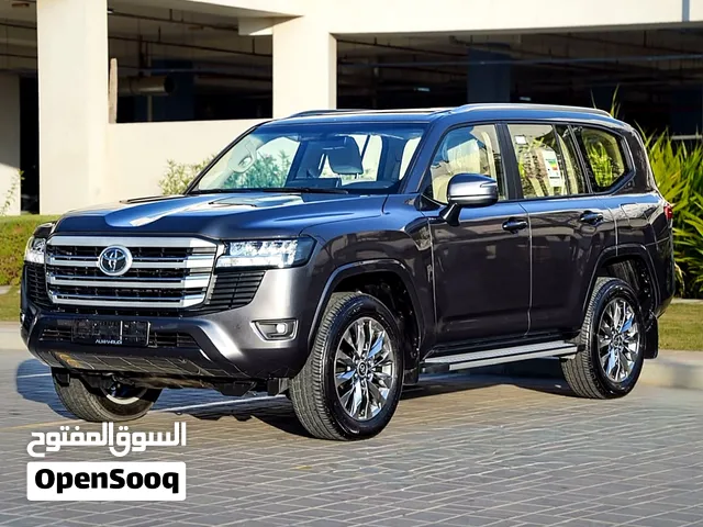 SUV Toyota in Muscat
