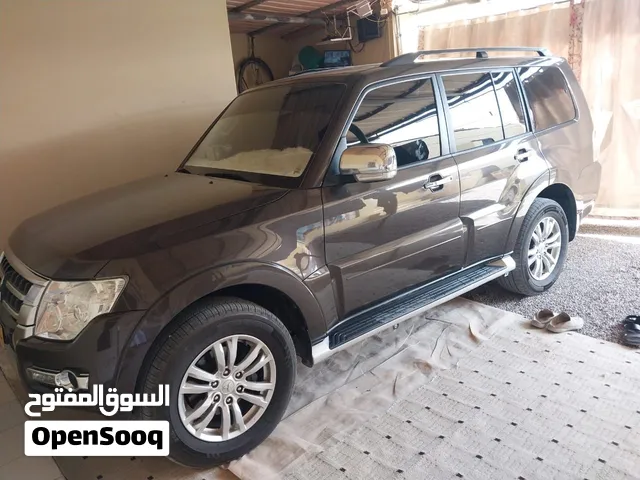 ميتسوبيشي باجيرو