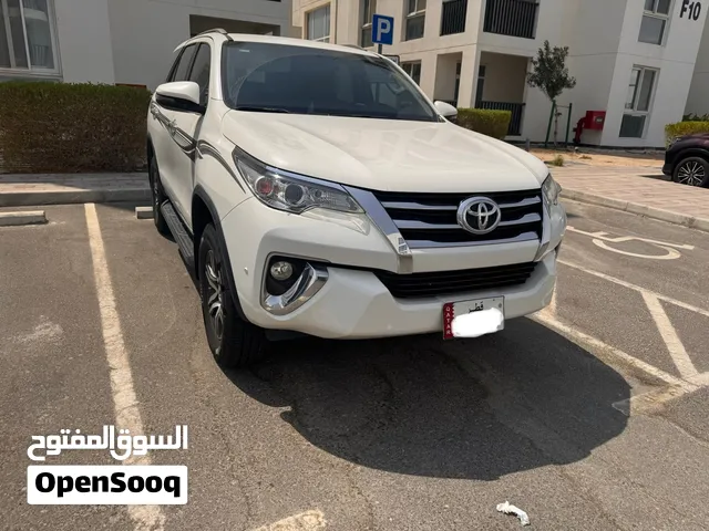 Toyota Fortuner 2019 Automatic - 6 Cylinders, Bought from Toyota Dealership