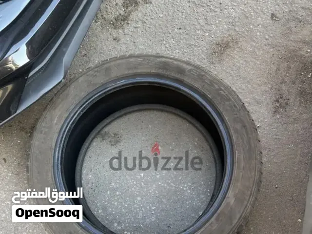 2 كاوتش للبيع