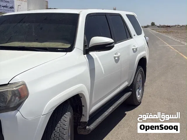 Used Toyota 4 Runner in Al Sharqiya