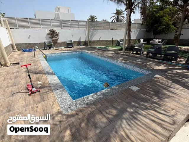 متاح الايجار  شقه غرفه وصاله وحمام ومطبخ نظامي بجميع الاجهزه مفروش فرش فندقي وشاليه خاص وحديقة