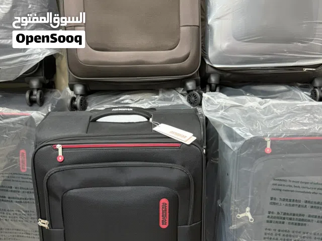 American Tourister Medium Suitcase 68cm - Brand New