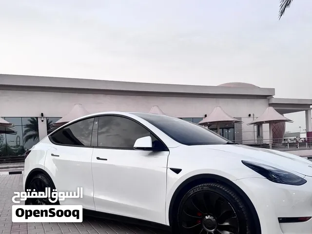 تيسلا 2022 للبيع فقط