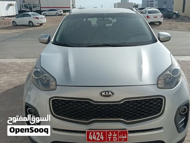 Sedan Hyundai in Muscat