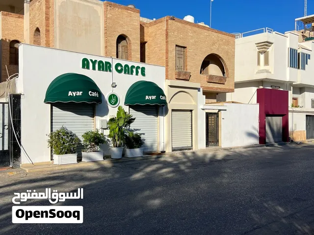 فيلا تجارية سكنية حي الأندلس +بادروم موقع مميّز