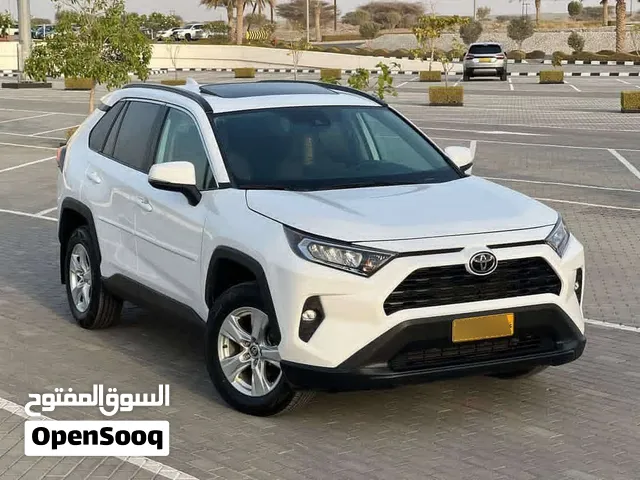 Used Toyota RAV 4 in Dhofar