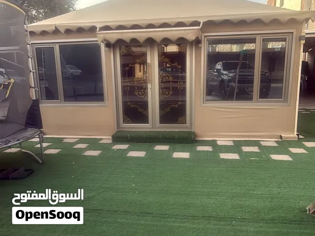 خيمة خارجية