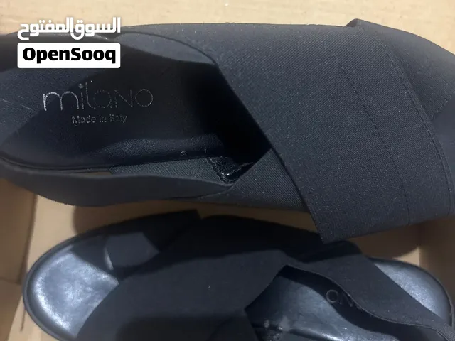 شوز صندل مريح من فوق الستيك made in Italy