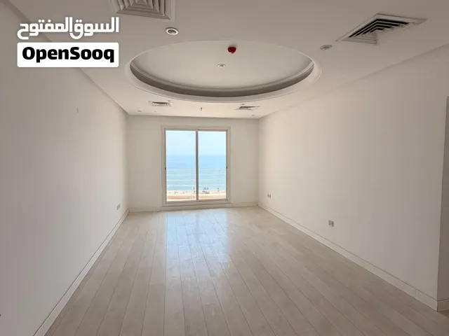 شقة إطلالة بحرية مباشرة للإيجار في السالمية