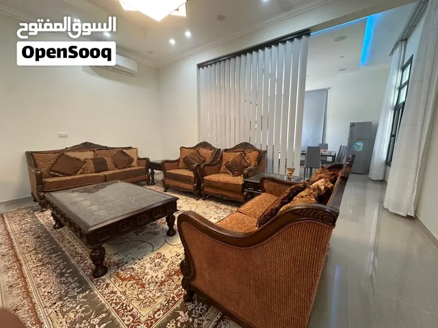 اثاث مستعمل للبيع ب 200 ريال