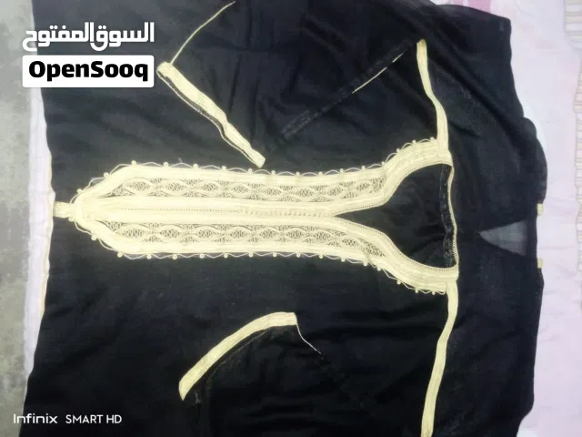 دشداش وعابية وسروال