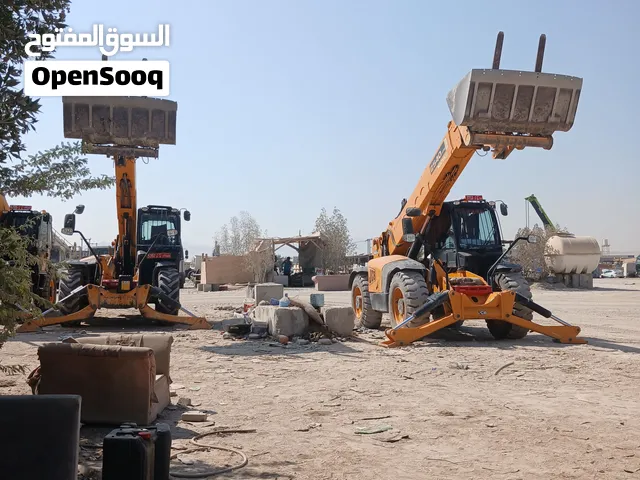 Boomloader for rent all oman