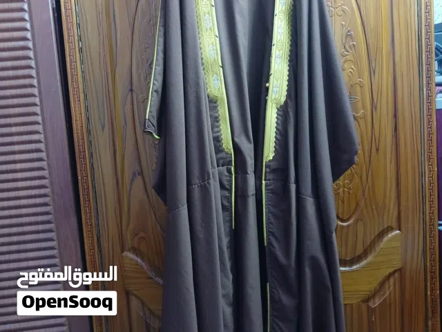 للبيع عبايه وبر لوكس نضيفه