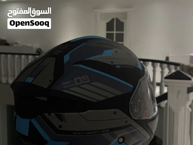 خوذة ماركة Smkفقط مفتوحة من الكارتون