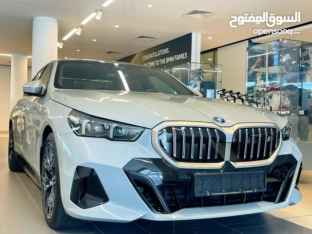 بي إم دبليو 2024 كهربائية – وكالة الجنيبي مع ضمان الوكالة -(جديدة)