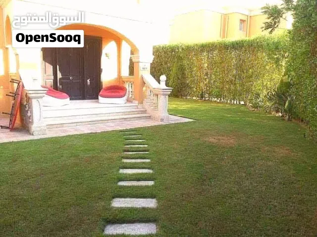 فيلا مفروشة للإيجار في كومبوند ستيلا الشروق