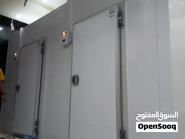 صيانة وفك وتركيب غرف التبريد وتجميد وثلاجة العصاير