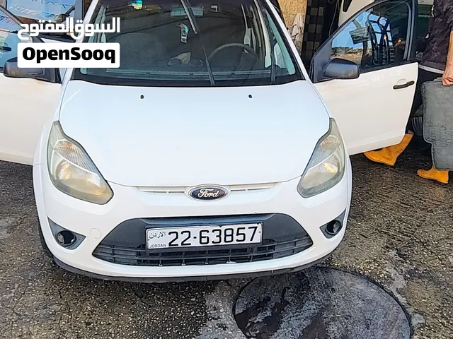 فورد فيجو 2012