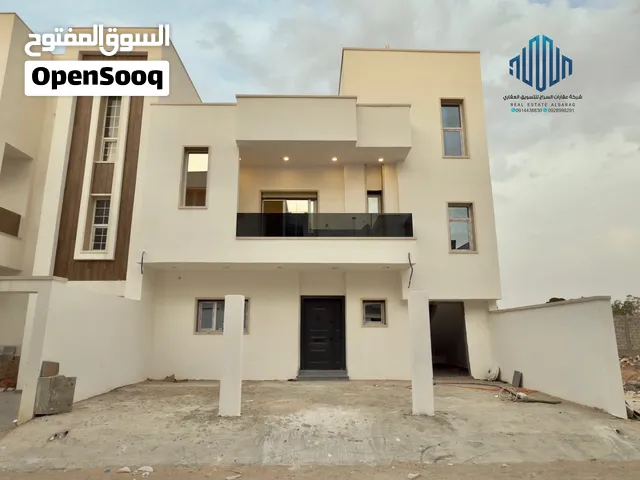 شقة للبيع في منطقة السراج