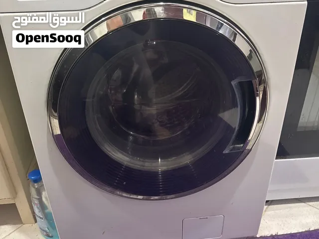 Washing machine with drum problem. For scap. Free. Write by WhatsApp.