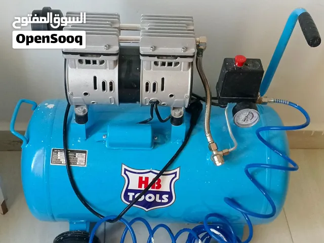 ضاغط الهواء كاتم صوت  ماركت HB لتر 50 مستعمل بحاله الوكاله كمبرسير هواء  الرقم موجود اخر الاعلان
