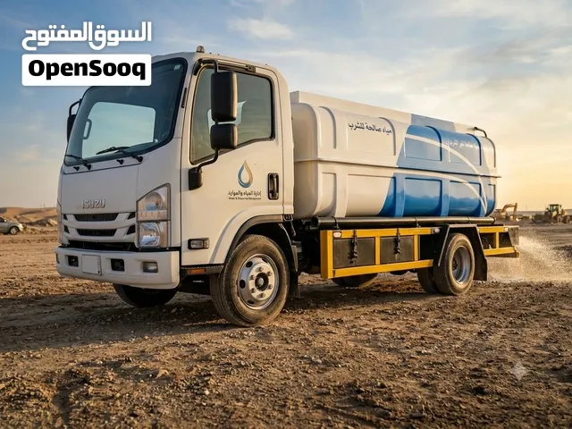 في الخبر العزيزيه وايت ماء حلو صالح للشرب وتعبيه الخزانات والمسابح