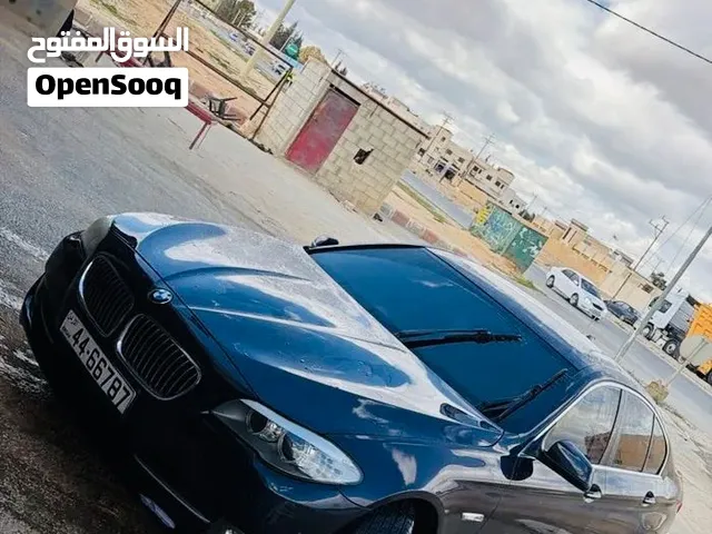BMW f10 523 2012 مواصفات خاصة) للبيع)