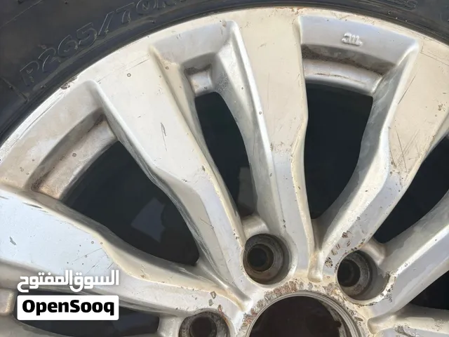 رنج نيسان بترول (جنط) 18 للبيع