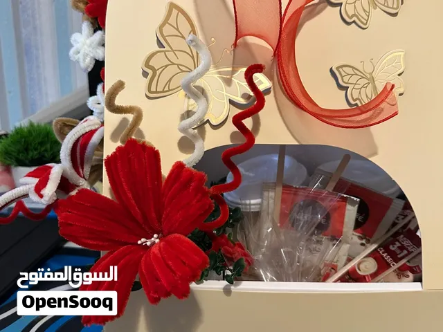 بوكس هدية مميز جدًا وشغل يدوي متعوب عليه قابل لي التفاوض