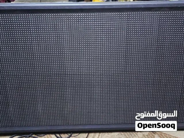 شاشه اعلانيه كبيره