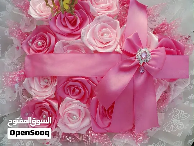 بوكيهات ورد مشغولة يدوياً من الساتان اجمل بوكيه هديه تدوم أحلي ذكري متوفر تنفيذ اي لون واي تصميم....
