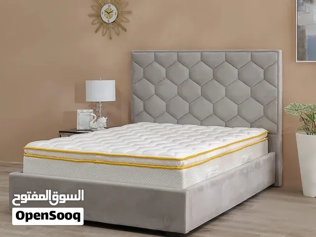 NEAR NEW Queen Size Mattress With 15 year warrantee and pillow top