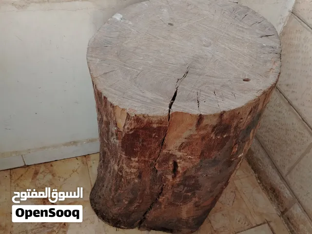 متوفر جذع شجرة طبيعي (قرمية خشب) ممتاز جداً لأصحاب الهوايات والمشاريع اليدوية الذين يفضلون الصنفرة و