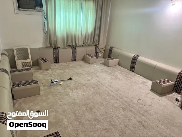 مجلس عربي للبيع
