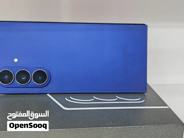Samsung Galaxy Z Fold 7 256GB Blue Colour very amazing condition nothing dent nothing screech