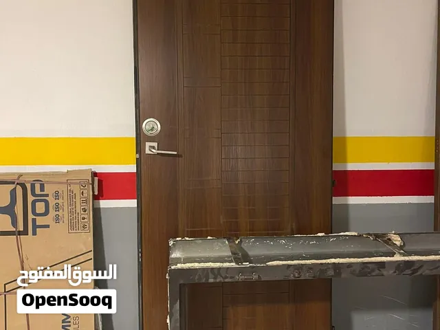 باب امان جديد لم يستعمل ولا مره مكفول