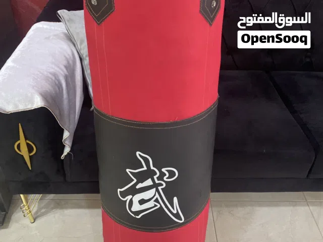 كيس بوكسينغ مستعمل للبيع بحالة ممتازة
