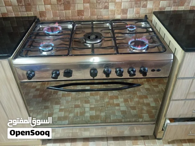طباخ(بوتجاز) اريستون