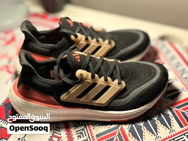 Adidas Ultraboost Light size :44  - حذاء أديداس ألترابوست لايت مقاس جديد