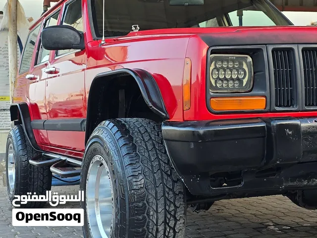 جيب شيروكي 99