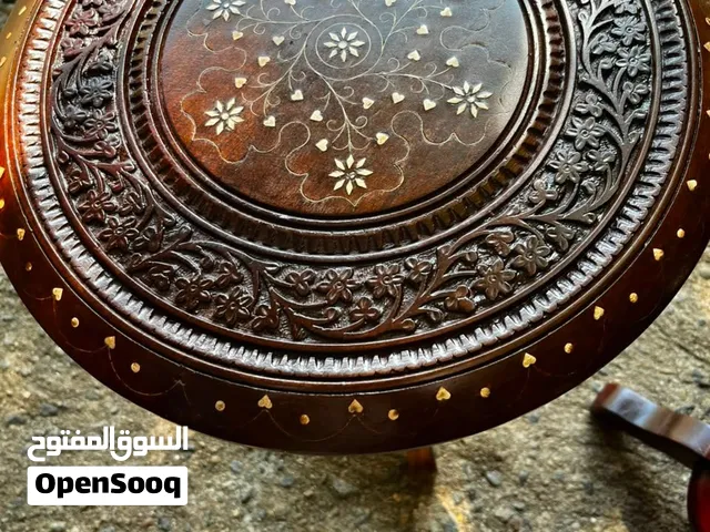 طاولات جانبية بخشب الروز