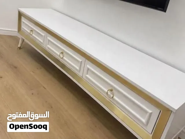 طاولة شاشة شبه جديدة