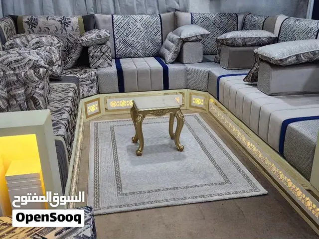 هدوء وجمال تفاصيل المجلس