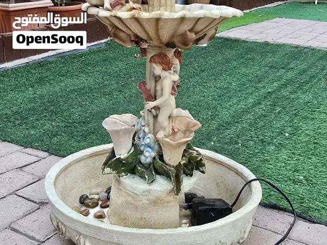 نافورة حديقة بحالة ممتازة 10 دينار