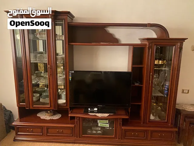 بوفيه للبيع بحالة ممتازة