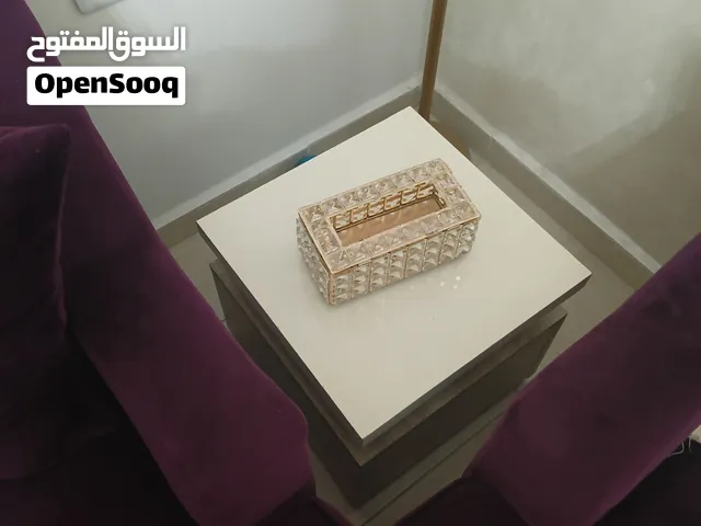 طاوله وسط وانتين صغار طقم ثقال
