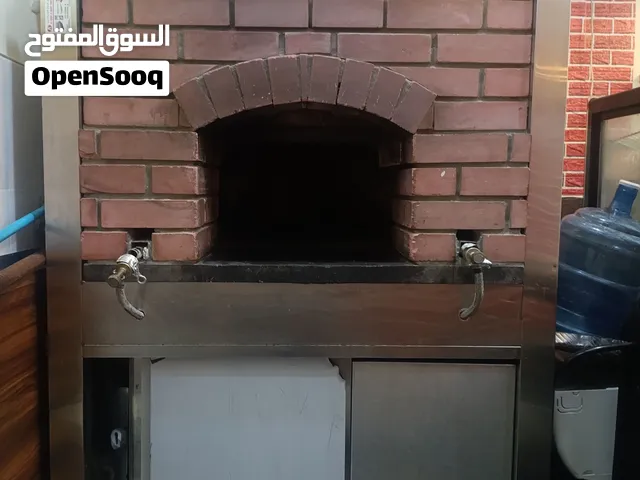 فرن حجري مستعمل شهر عجانة جديدة مستعملة فقط اسبوع فتاحة عجين
