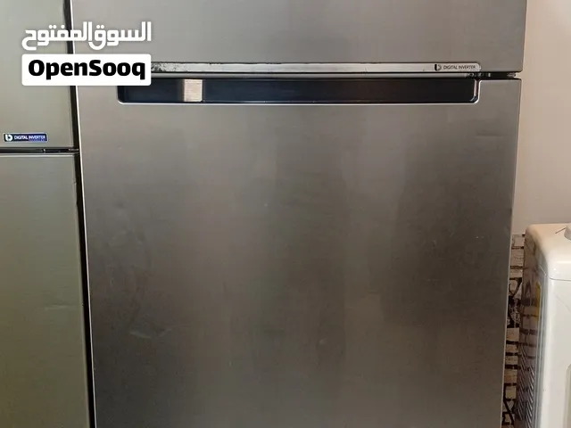 Samsung Big refrigerator is in very excellent condition with delivery
